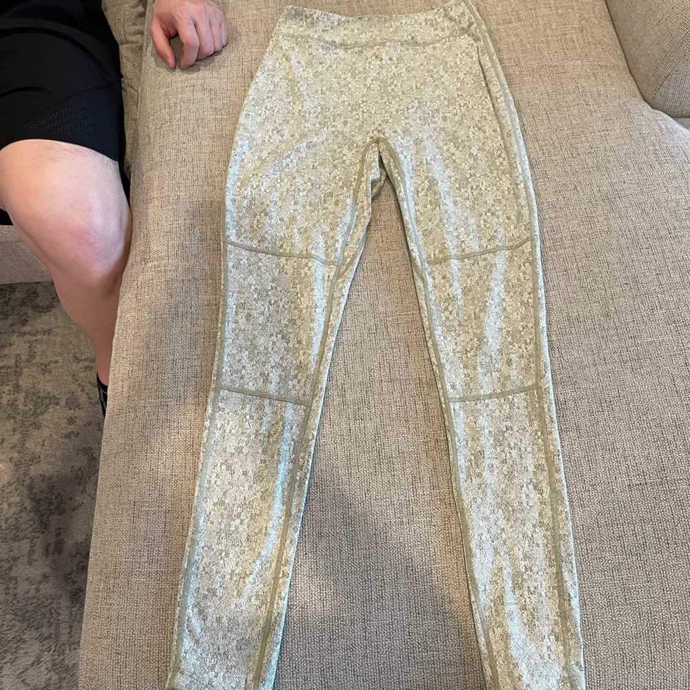 Gymshark light green leggings